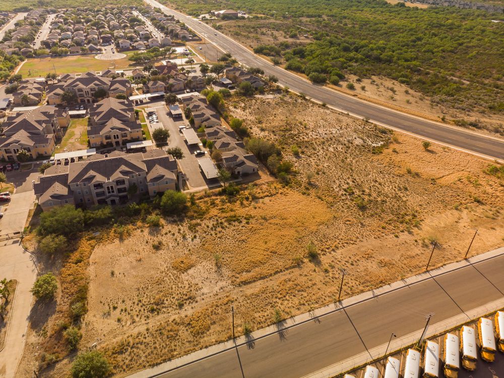 CIELITO LINDO BLVD PRIME DEVELOPMENT: CIELITO LINDO BLVD, Laredo, TX 78046
